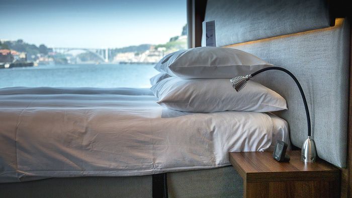 Accommodation on Emerald Radiance